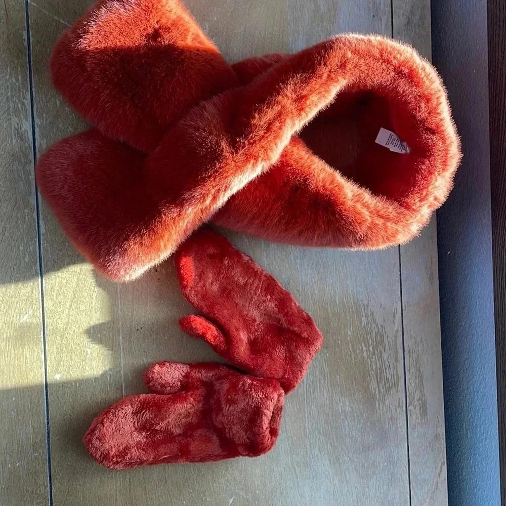 Orange Faux Furr‎ Scarf & Glove Set